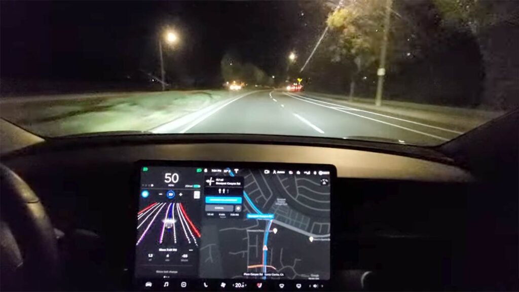 Tesla FSD Beta being tested at night.