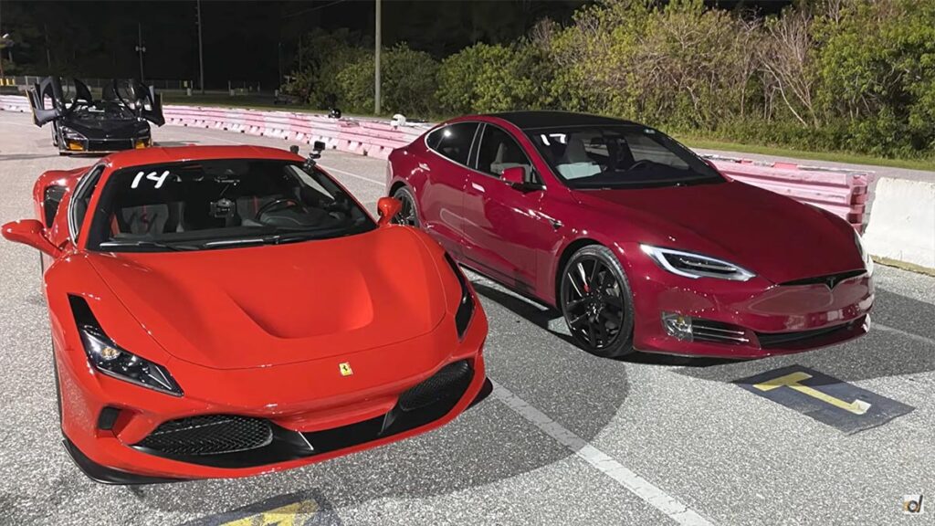 Tesla Model S Performance vs. Ferrari F8 Tributo ready to start the drag race.