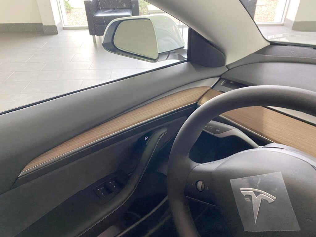 2021 Tesla Model 3 wooden door panel (driver's side front door).