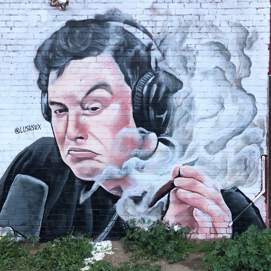 Elon Musk's famous weed smoking picture painted in graffiti art by @Lushsux / Twitter.