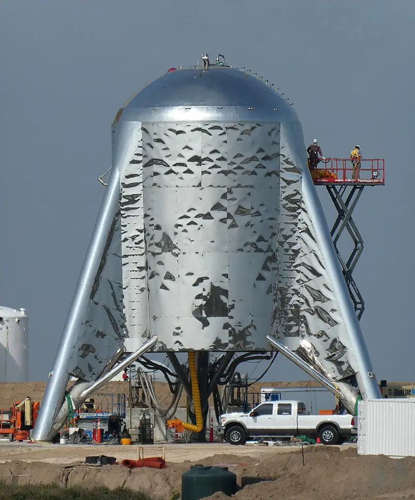 Spacex Starhopper at Boca Chica Texas before its 150 m test flight.