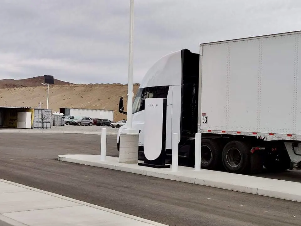 Tesla Semi Truck charging at the Giga Nevada Megacharger station.