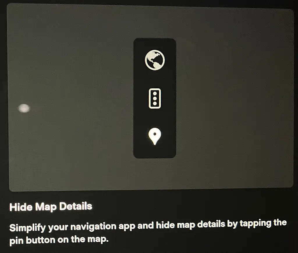 Hide Map Details feature from the Tesla Holiday Update 2021 release notes for the software version 2021.44.25.