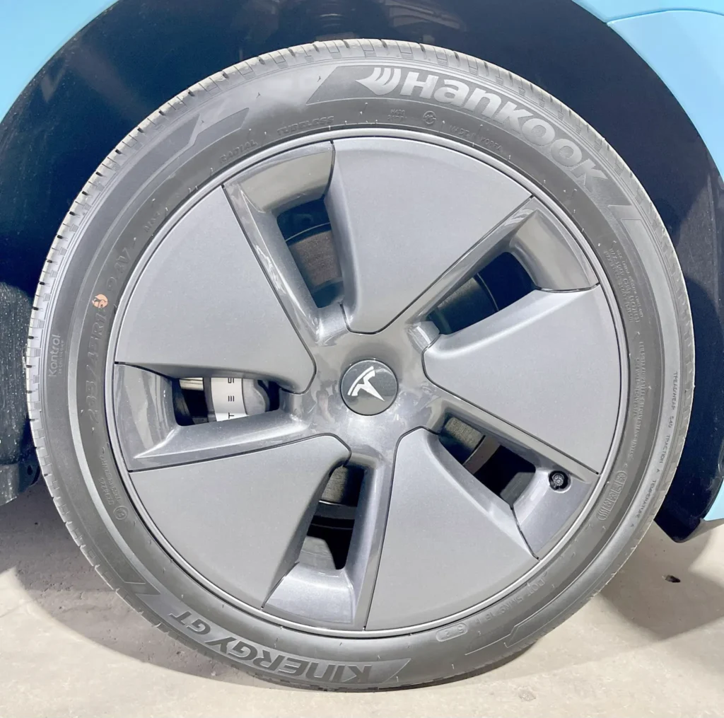 The new Tesla Model 3 Hankook Kinergy GT radial tire on an 18" Aero Wheel.