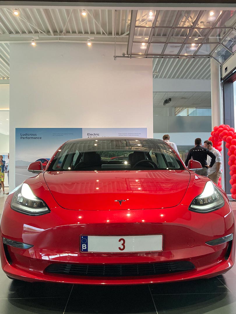 Tesla opens its new store in Belgium just 15 mins away from the Port of