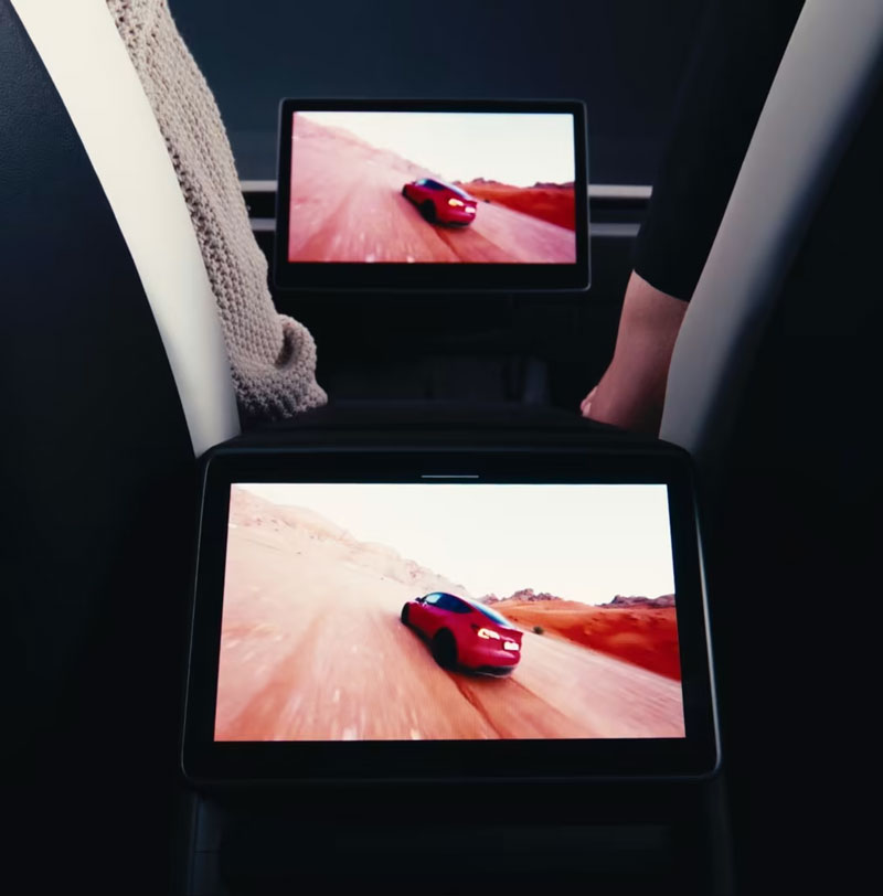The front and rear center touchscreen displays of the new Tesla Model 3 Highland refresh launched on 1st September 2023.