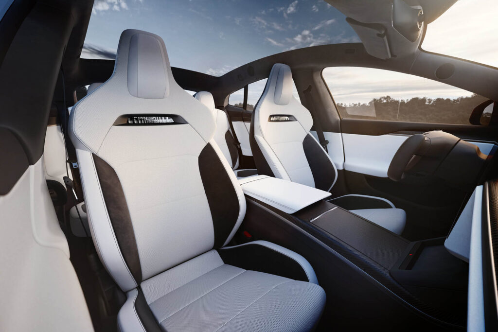 High G-force cornering resistant Sport seats for Tesla Model S Plaid.