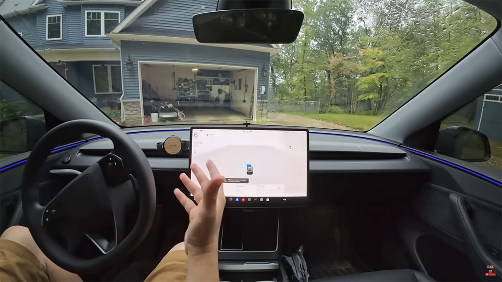 FSD v14 automatically selects and pulls into the driveway and finally in the garage of a Tesla owner.
