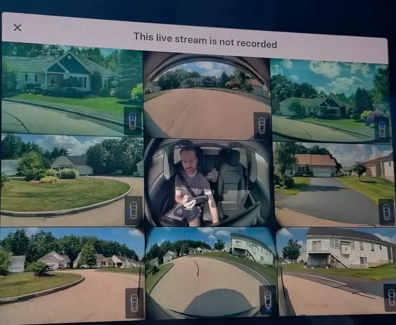 Camera Previews grid view in FSD v14.3.5.