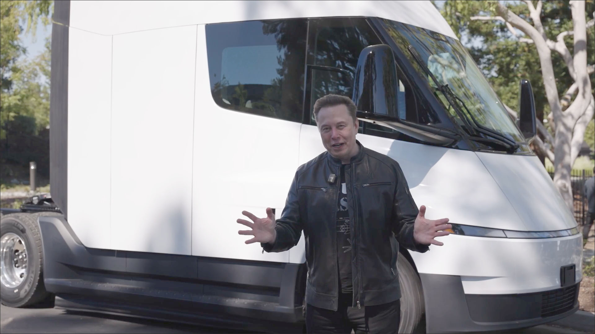 Modified Model Y Performance Tesla begins Semi-truck deliveries with a large order backlog, compares ...